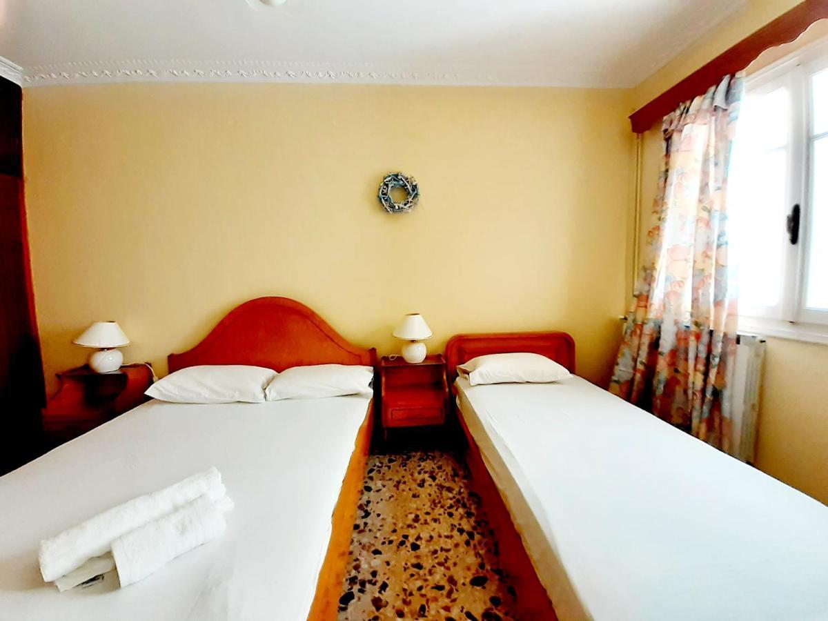 Venus Rooms Adamantas  Buitenkant foto